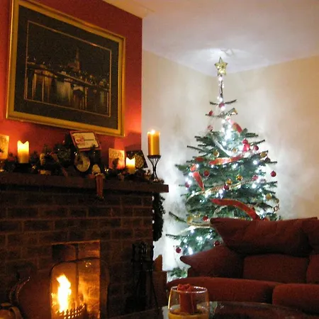 Killurin فندق مبيت وإفطار 4*