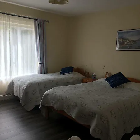 فندق مبيت وإفطار Killurin Ballyvolane